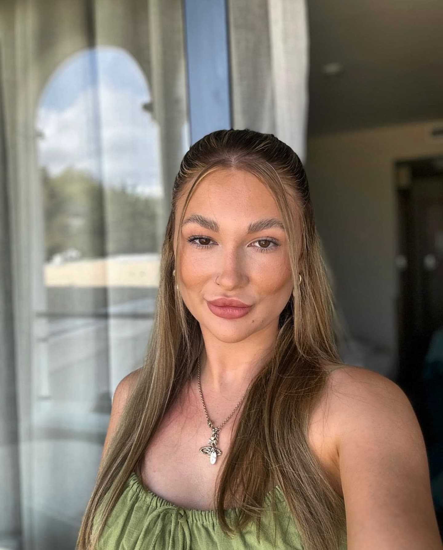 Tasmin founder of Mastery of Aesthetics